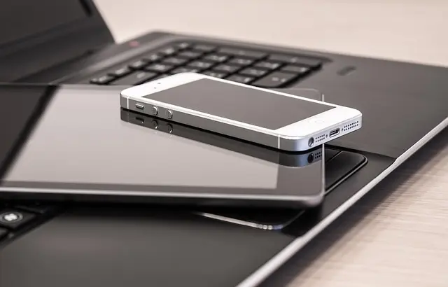 Cómo la Tecnología Está Transformando la Formación a Distancia